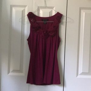 White House black market burgundy tank top
